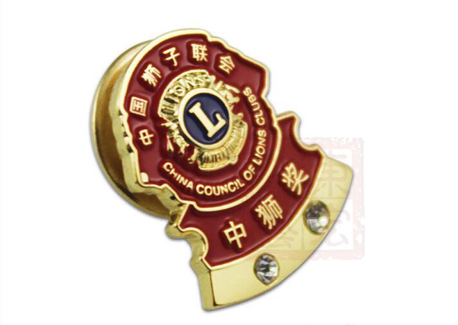 中加獅子聯(lián)會(huì)徽章訂制.jpg 中加獅子聯(lián)會(huì)徽章訂制.jpg