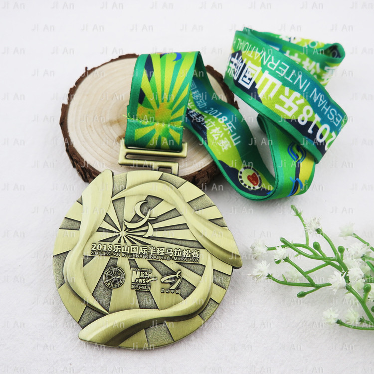 國際半程馬拉松賽獎牌定制 (2).jpg 國際半程馬拉松賽獎牌定制 (2).jpg