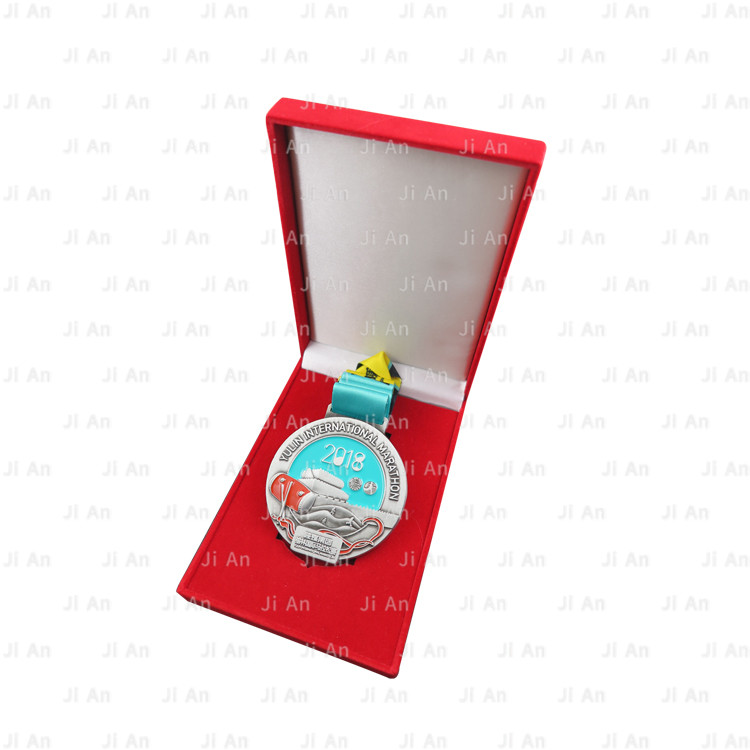 馬拉松獎牌精美包裝.jpg 馬拉松獎牌精美包裝.jpg