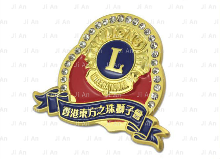 國(guó)際獅子會(huì)徽章訂做.jpg