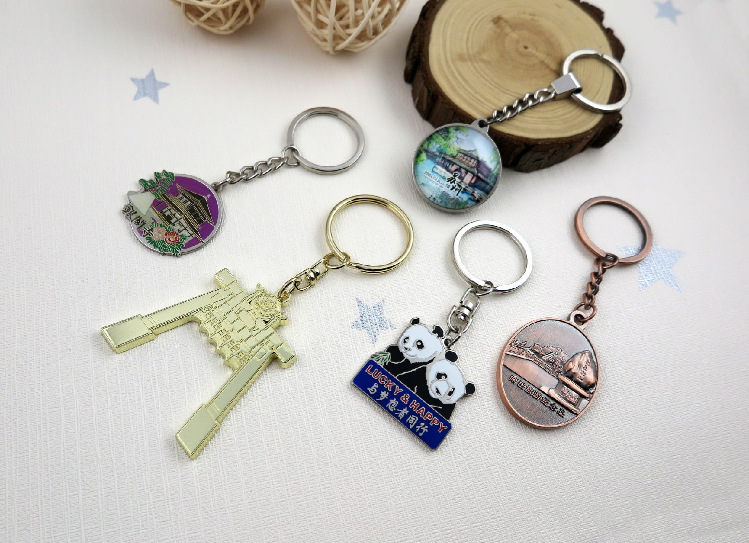 創(chuàng)意鑰匙扣飾品、掛件定制找源頭廠家東莞濟(jì)安