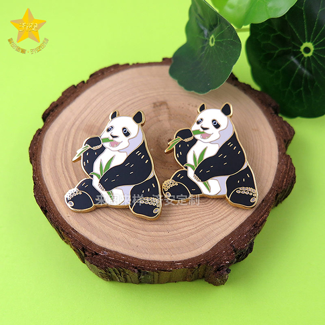 可愛熊貓徽章定制、紀(jì)念章定做，紀(jì)念旅程、珍藏回憶
