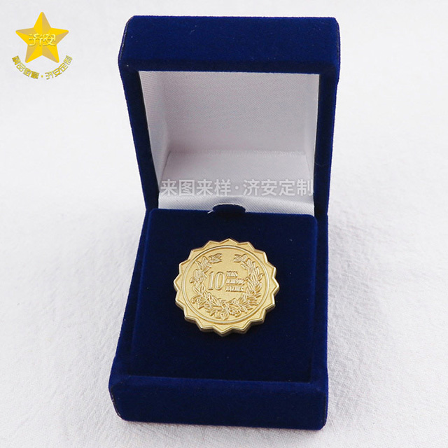 定制公司周年慶紀(jì)念徽章：獻(xiàn)禮周年慶、定格珍貴時(shí)刻！