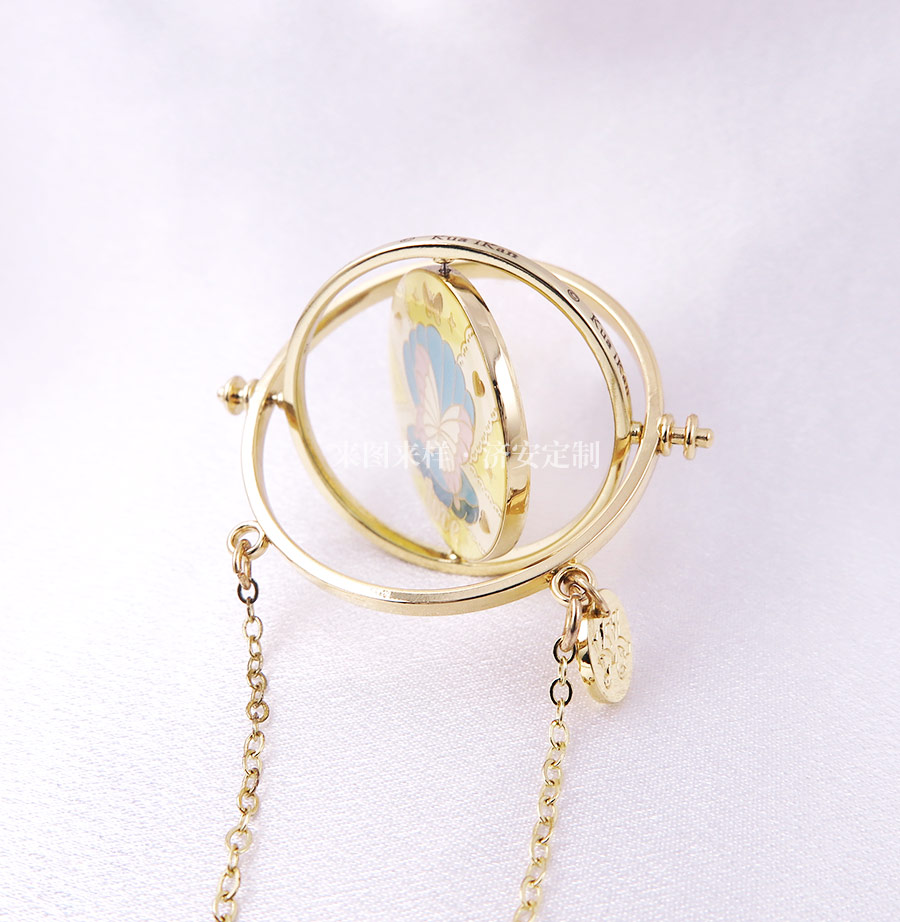 多片式旋轉(zhuǎn)紀(jì)念章_03.jpg 多片式旋轉(zhuǎn)紀(jì)念章_03.jpg