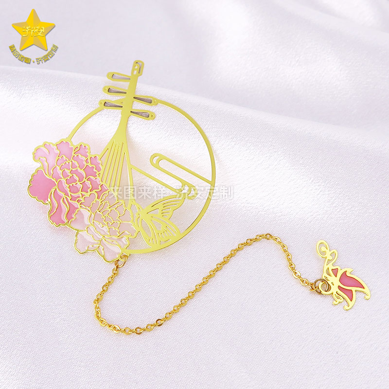 春日之約，濟(jì)安徽章定制工廠還有冰箱貼、鑰匙扣、書(shū)簽！