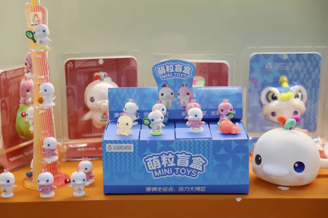 活力“大灣雞”出圈記：全運會吉祥物文創(chuàng)周邊徽章冰箱貼爆火！