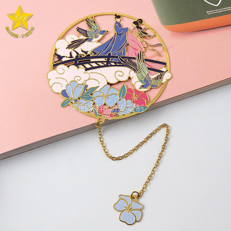 浪漫七夕節(jié)牛郎織女鵲橋相會創(chuàng)意書簽定制禮品,古風書簽制作