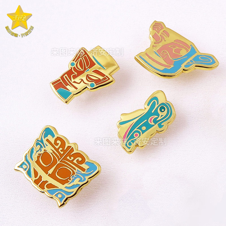 青銅面具金屬徽章定制分享,歷史展覽館博物館紀(jì)念胸章