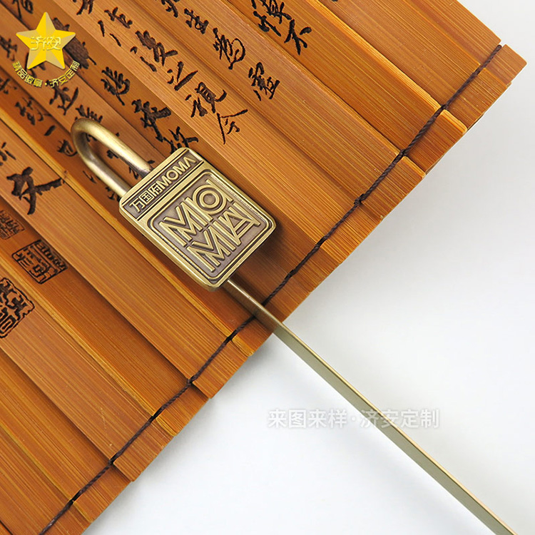 地產(chǎn)行業(yè)天鵝頸書簽紀(jì)念禮品