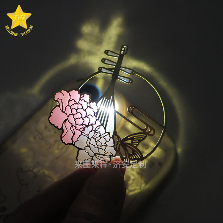 定制你的獨(dú)特藝術(shù)：金屬鏤空上色書簽、樂(lè)器造型透明漆書簽