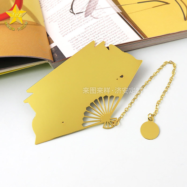 來(lái)圖定制大學(xué)標(biāo)志建筑書(shū)簽,金屬烤漆扇形書(shū)簽紀(jì)念品 來(lái)圖定制大學(xué)標(biāo)志建筑書(shū)簽,金屬烤漆扇形書(shū)簽紀(jì)念品