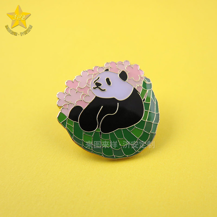 定做熊貓文創(chuàng)周邊徽章：魅力獨(dú)特的紀(jì)念禮品！