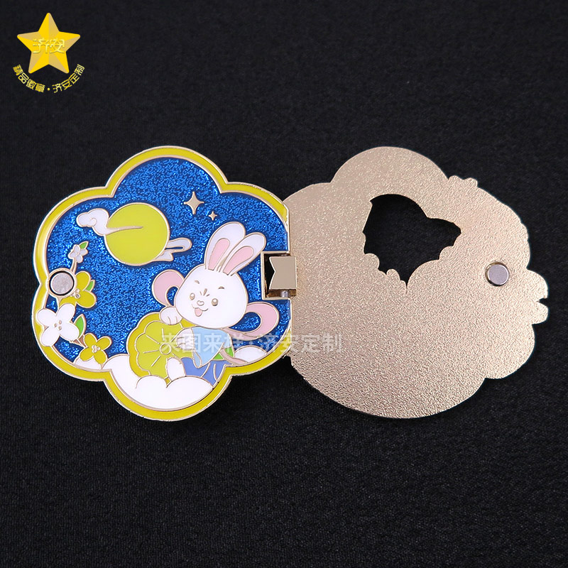 西游樂(lè)園主題IP紀(jì)念章,翻蓋徽章定制分享-濟(jì)安工廠