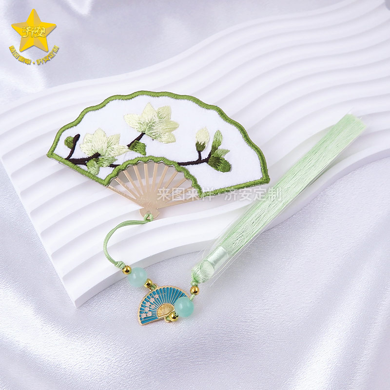雙面繡古風(fēng)扇子書簽定制 雙面繡古風(fēng)扇子書簽定制