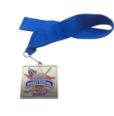 銅質(zhì)烤漆無波鍍古銀獎(jiǎng)牌訂做