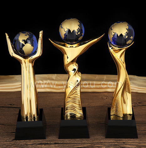 鋅合金獎杯定做,異形創(chuàng)意獎杯定制