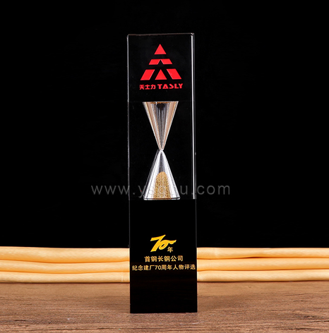 企業(yè)杰出員工獎杯制作