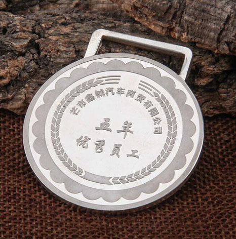 云南五年杰出員工純銀獎(jiǎng)牌制作商