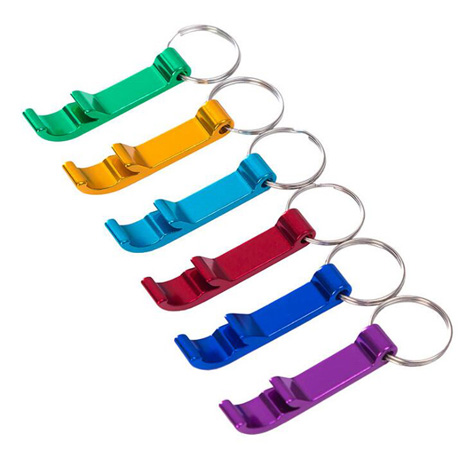 現(xiàn)有款創(chuàng)意鑰匙扣,帶開瓶器功能鑰匙扣批發(fā)！地攤熱銷商品！